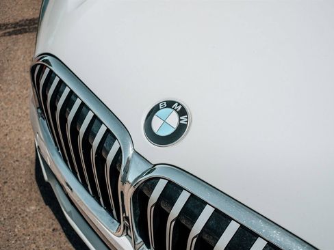 Used 2022 BMW 750i xDrive w/ M Sport Package AWD/4WD image 10