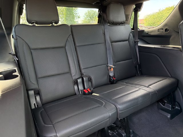 Used 2021 GMC Yukon Denali w/ Denali Premium Package AWD/4WD image 28