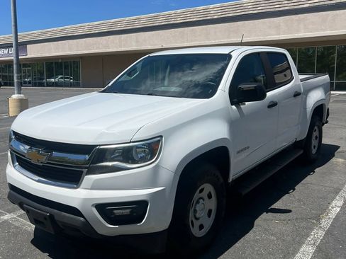 Used 2018 Chevrolet Colorado W/T RWD image 5