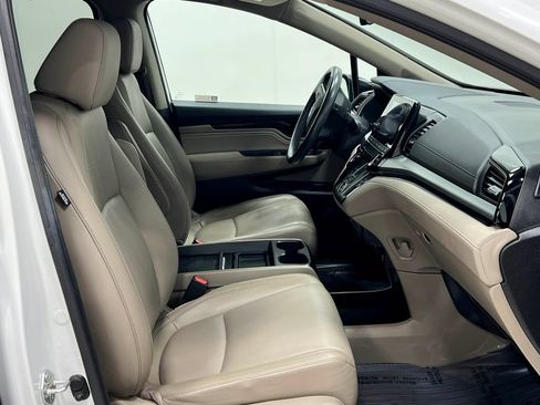 Used 2022 Honda Odyssey Touring image 36