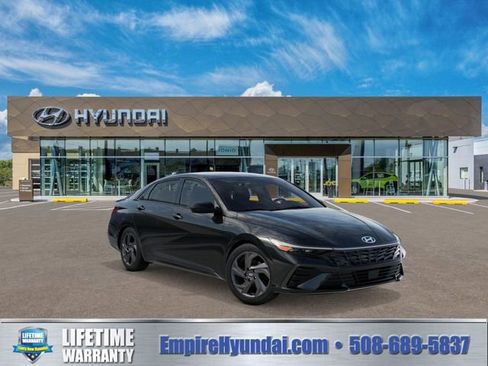 New 2026 Hyundai Elantra Sport image 2