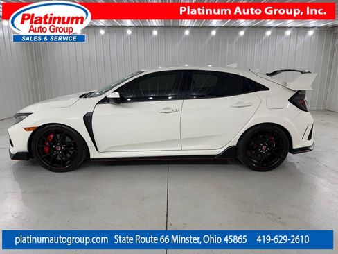 Used 2019 Honda Civic Type R image 2