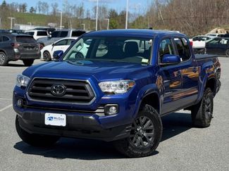 Used 2023 Toyota Tacoma SR5 AWD/4WD video 1