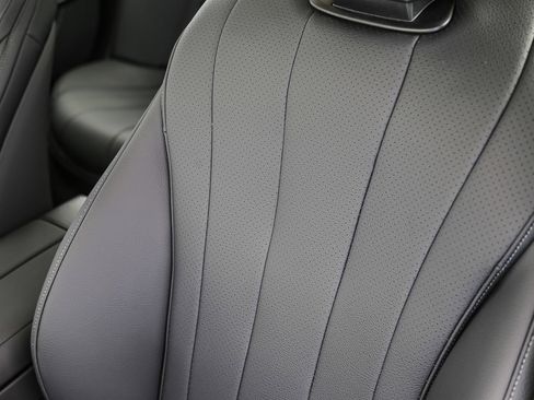 New 2024 Mercedes-Benz E 350 4MATIC Sedan image 22