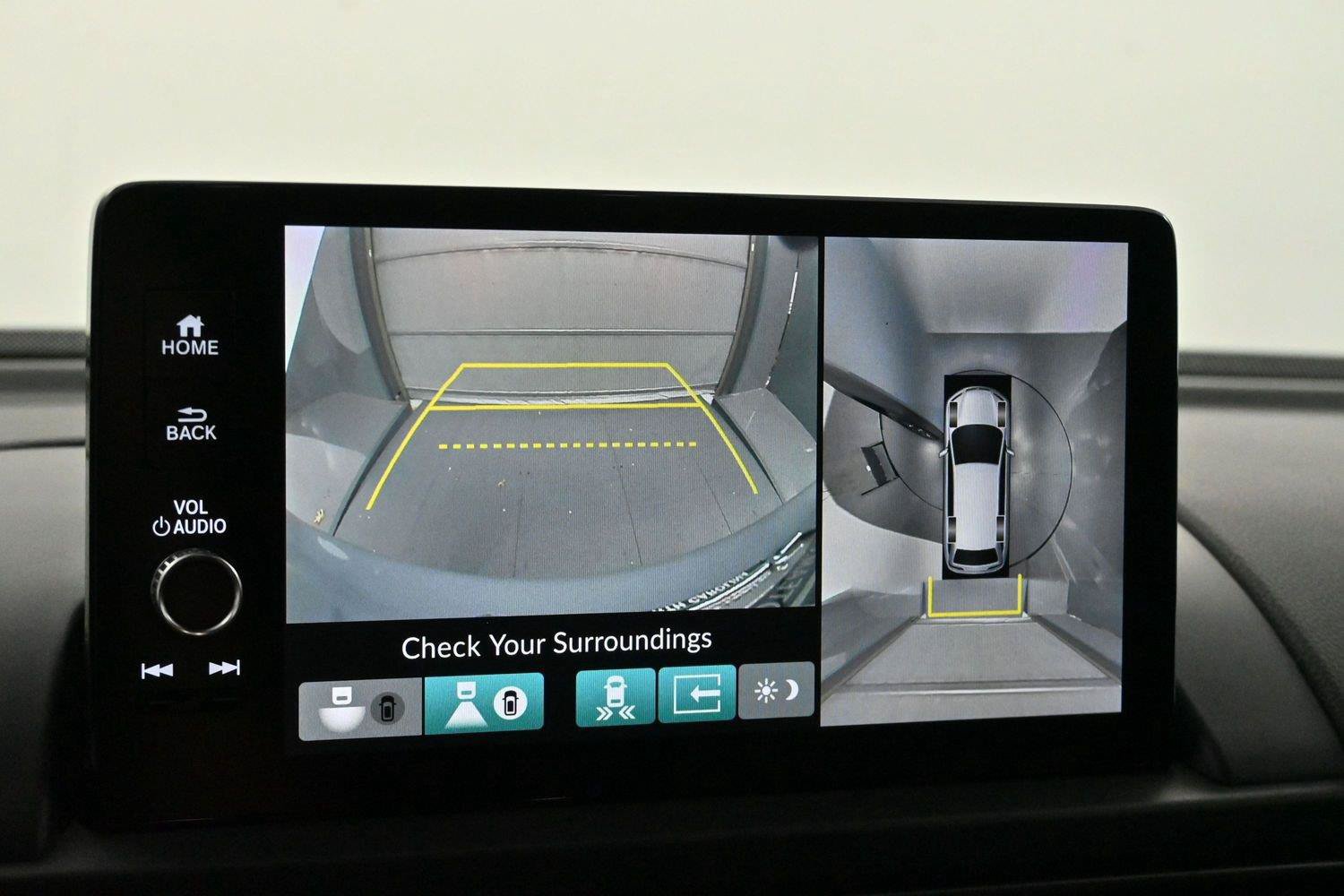 Used 2023 Honda Pilot TrailSport image 25