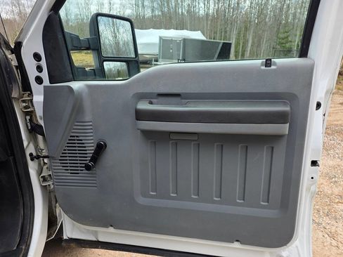 Used 2012 Ford F450 XL w/ XL Value Pkg AWD/4WD image 19