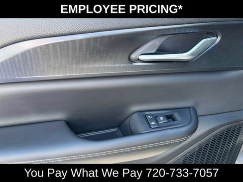 Used 2023 Jeep Grand Cherokee Altitude AWD/4WD image 17