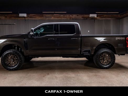 Used 2024 Ford F250 Limited w/ FX4 Off-Road Package image 5