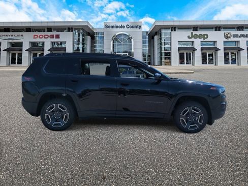 New 2026 Jeep Cherokee Laredo AWD/4WD image 9