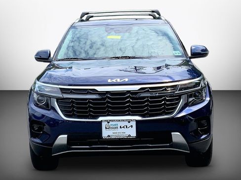Used 2024 Kia Seltos EX AWD/4WD image 5
