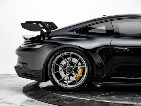 Used 2022 Porsche 911 GT3 image 19