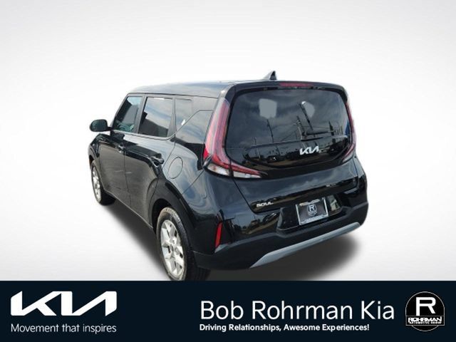 Used 2024 Kia Soul LX w/ Option Group 015 FWD image 6