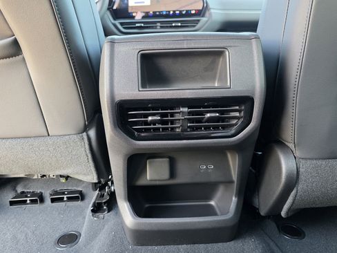 New 2026 Chevrolet Silverado EV LT AWD/4WD image 17
