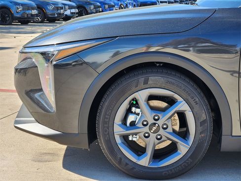 New 2025 Kia K4 LXS image 5