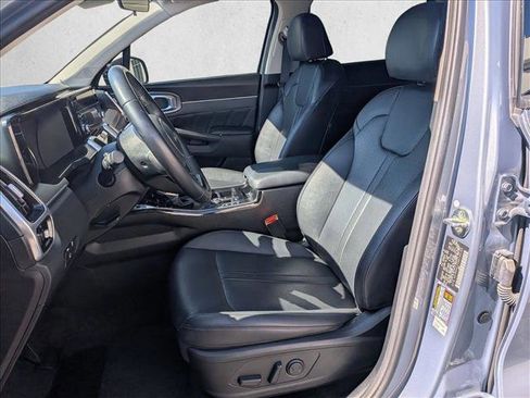 Used 2022 Kia Sorento SX FWD image 17