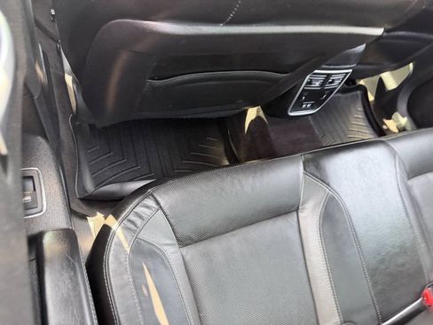 Used 2018 Dodge Charger GT AWD/4WD image 10