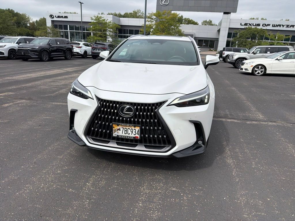 Used 2025 Lexus NX 350 AWD w/ Accessory Package (2T) image 8