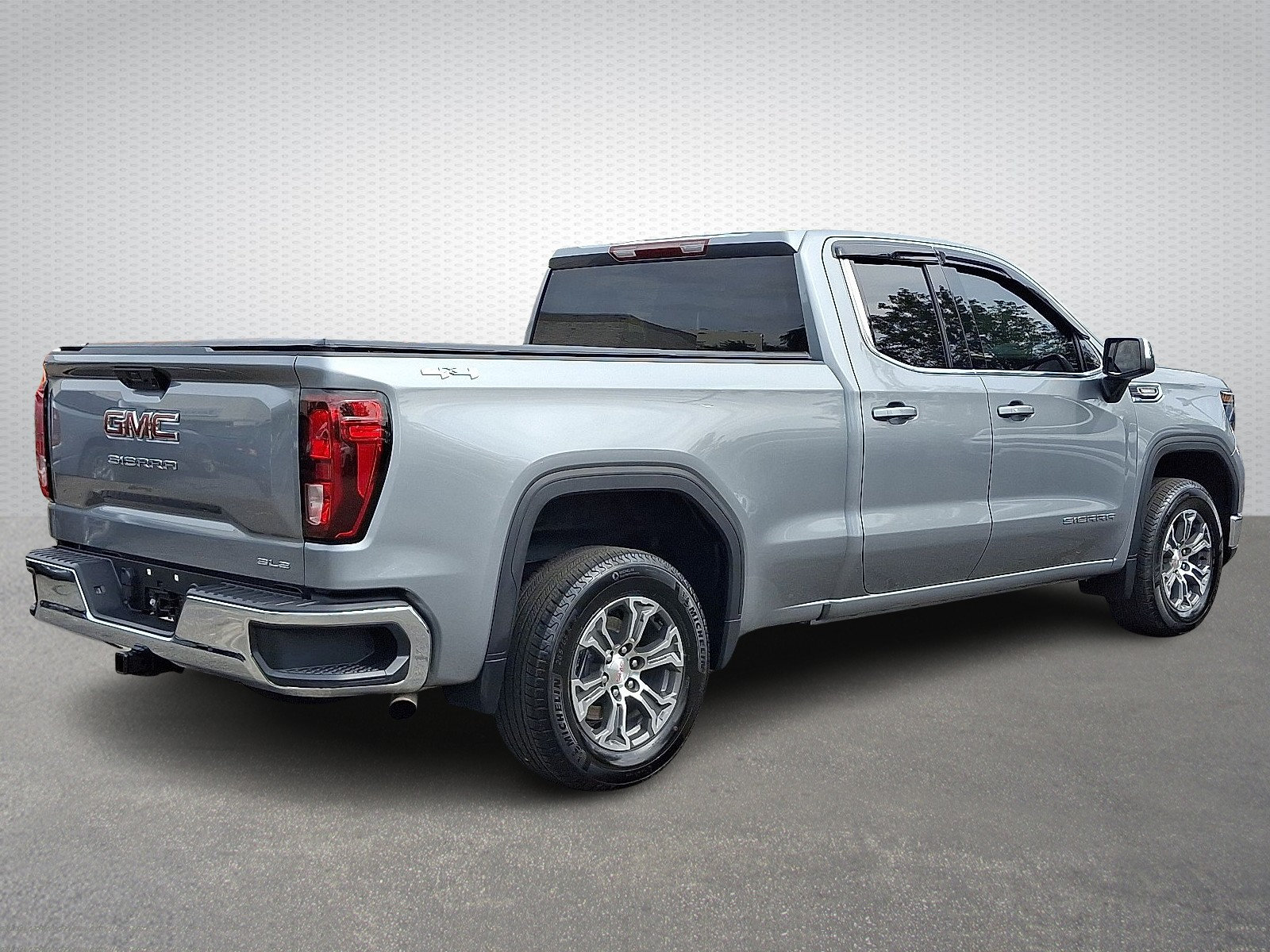 Used 2026 GMC Sierra 1500 SLE AWD/4WD image 6