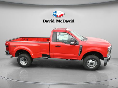 New 2026 Ford F350 XLT w/ 360-Degree Camera Package AWD/4WD image 25