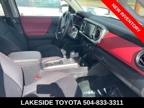 Used 2023 Toyota Tacoma SR5 RWD image 8