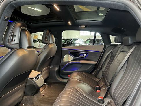 Used 2022 Mercedes-Benz EQS 450+ Sedan image 20