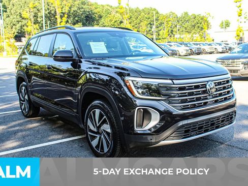 Used 2025 Volkswagen Atlas SE FWD image 3