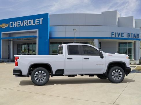 New 2026 Chevrolet Silverado 2500 Custom w/ Custom Value Package AWD/4WD image 5