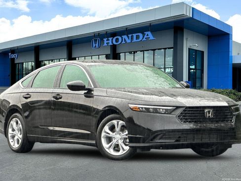 Certified 2025 Honda Accord LX image 1