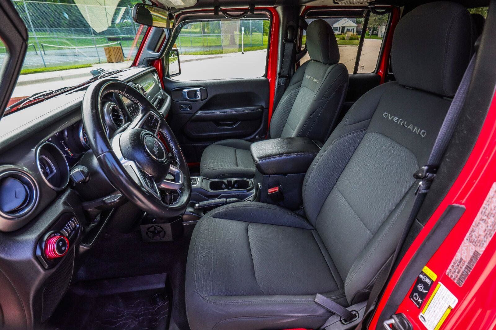 Used 2021 Jeep Gladiator Overland AWD/4WD image 37