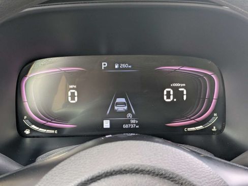 Used 2024 Kia Soul LX w/ Option Group 015 FWD image 22