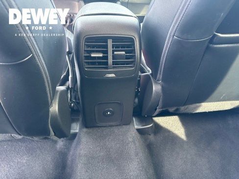 Used 2023 Ford Escape Platinum image 25
