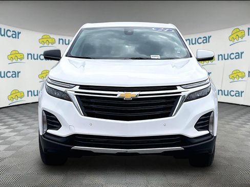 Used 2024 Chevrolet Equinox LT image 2