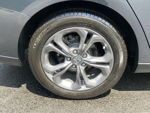 Used 2024 Honda Accord EX image 14