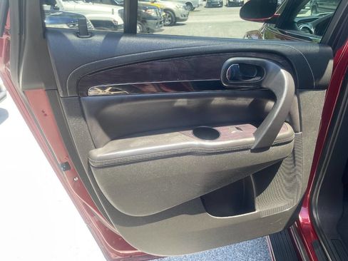 Used 2015 Buick Enclave Leather AWD/4WD image 23