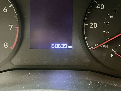 Used 2022 Hyundai Accent SE image 17