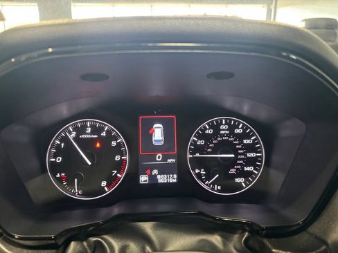 Used 2023 Subaru Outback Premium AWD/4WD image 13