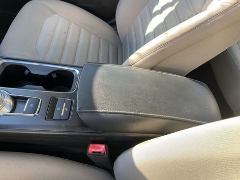 Used 2018 Ford Fusion S image 21