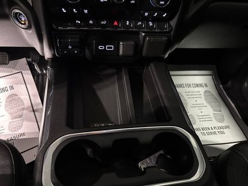 Used 2019 Chevrolet Silverado 1500 LTZ w/ LTZ Plus Package AWD/4WD image 22