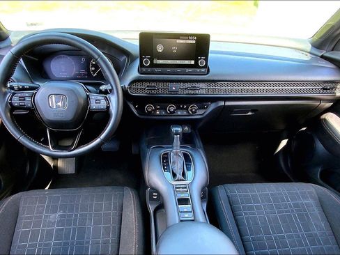 Used 2025 Honda HR-V Sport image 14