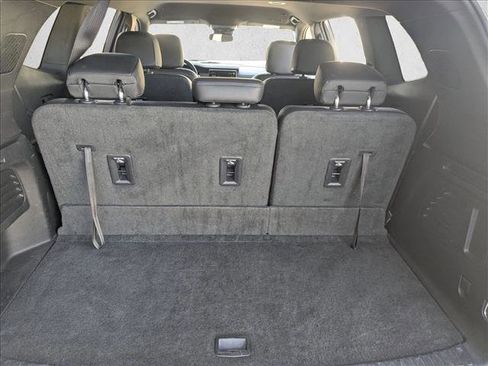 Used 2024 GMC Acadia Elevation image 6