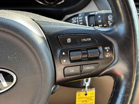 Used 2018 Kia Sorento LX image 20