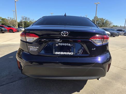 Used 2023 Toyota Corolla LE image 8