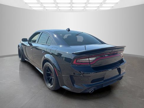 Used 2021 Dodge Charger SRT Hellcat RWD image 4