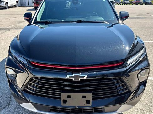Used 2023 Chevrolet Blazer LT w/ Convenience Package FWD image 8