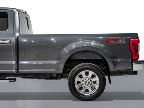 Used 2019 Ford F350 Lariat w/ Chrome Package AWD/4WD image 11