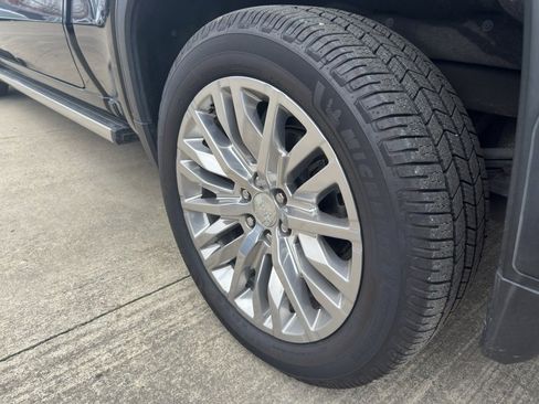 Used 2019 GMC Sierra 1500 Denali w/ Denali Ultimate Package image 45