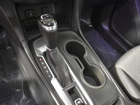 Used 2018 Chevrolet Equinox LT w/ Sun & Infotainment Package image 23