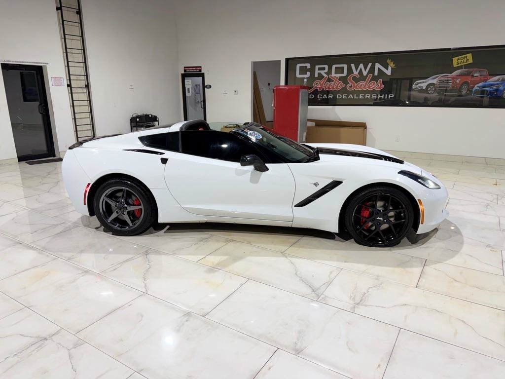 Used 2017 Chevrolet Corvette Stingray Coupe w/ 1LT RWD image 7