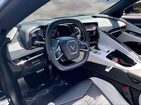 Used 2023 Chevrolet Corvette Stingray Preferred Conv w/ Stealth Interior Trim Package RWD image 16