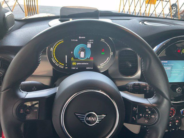 Used 2023 MINI Cooper SE FWD image 7